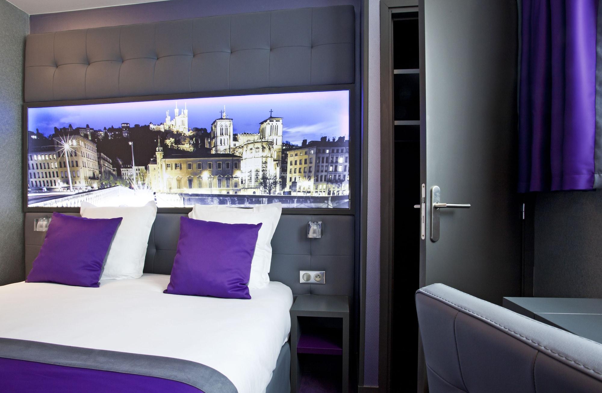 Hotel Des Savoies Lyon Perrache Bagian luar foto