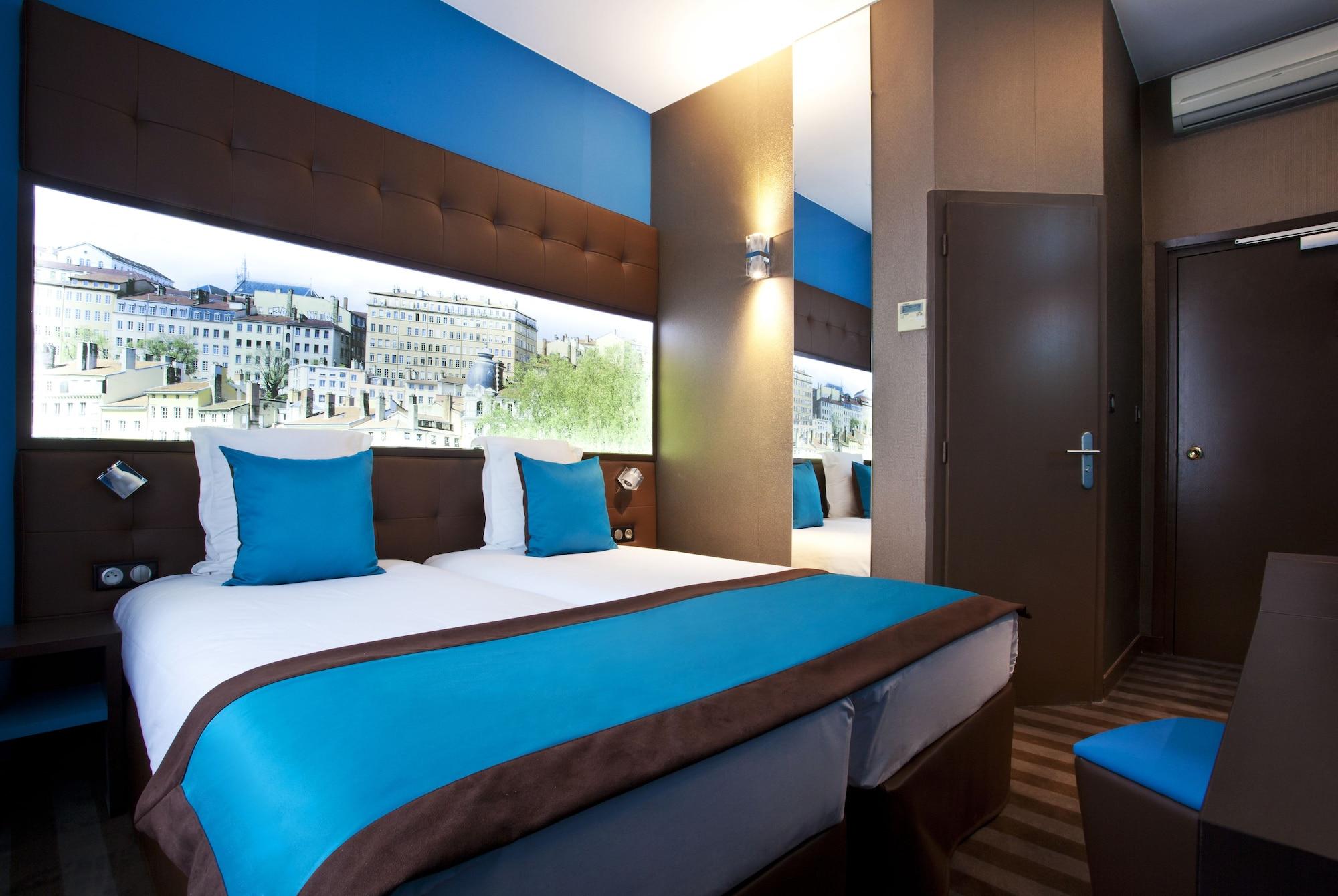 Hotel Des Savoies Lyon Perrache Bagian luar foto