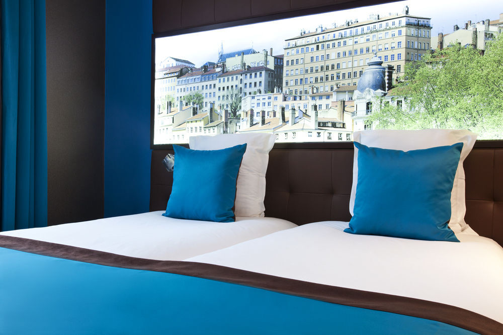 Hotel Des Savoies Lyon Perrache Bagian luar foto