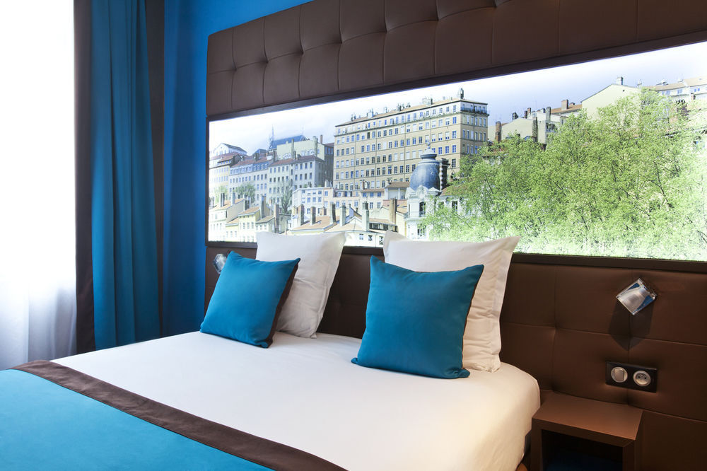 Hotel Des Savoies Lyon Perrache Bagian luar foto